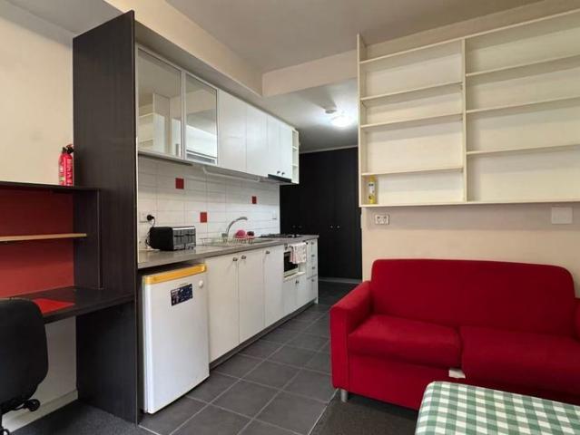 Studio Apartment for Rent Prime Location Near Box Hill Centre