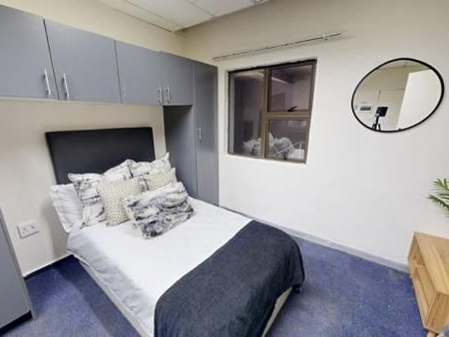 Studio Apartment in Marshalltown