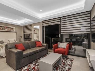 Studio apartment in Melrose Arch