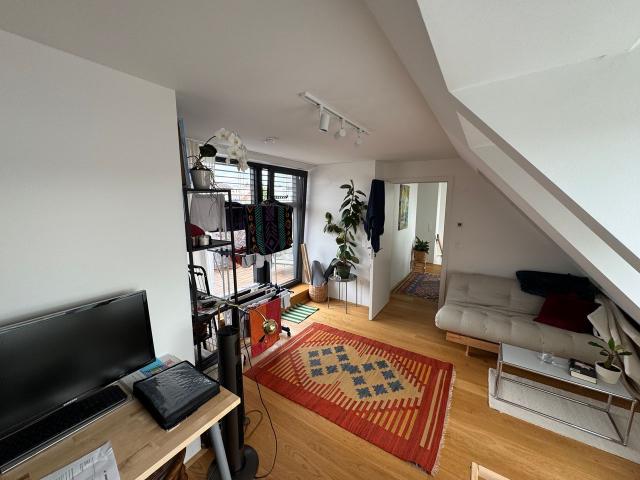 Studio apartment in a quiet area, Vienna Amsterdam Apartments for Rent