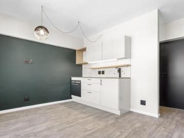 Studio Apartment in Boston