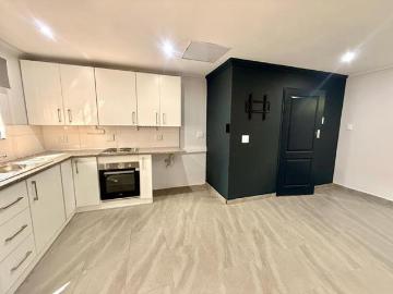Studio apartment in Bordeaux