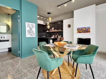 Studio apartment in Cape Town City Centre