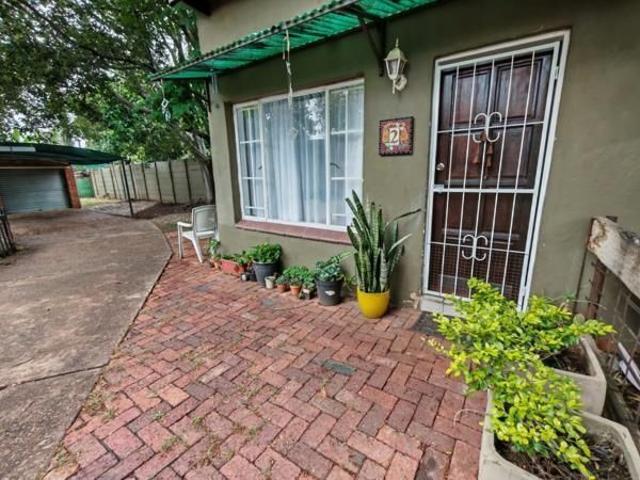 Studio apartment in Capital Park