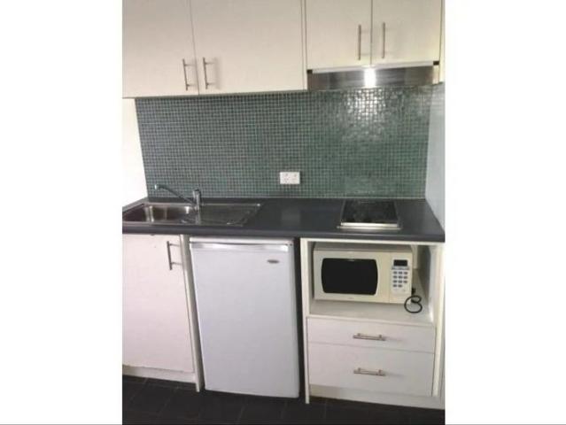 STUDIO APARTMENT IN GORDON STREET FOOTSCRAY