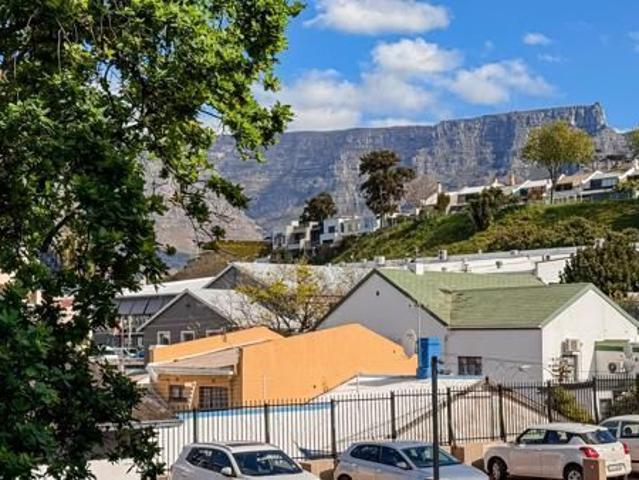 Studio Apartment in Green Point