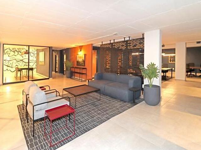 Studio Apartment in Illovo