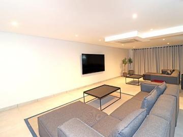 Studio Apartment in Illovo