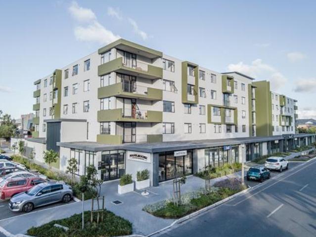 Studio Apartment in Pinelands