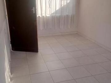 Studio apartment in Protea North
