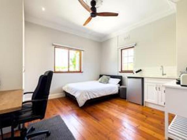 Studio Apartment in Stellenbosch Central