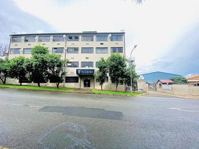 studio apartment in troyville, johan.