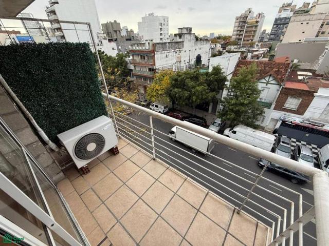 Studio apartment rental divisible in villa pueyrredon