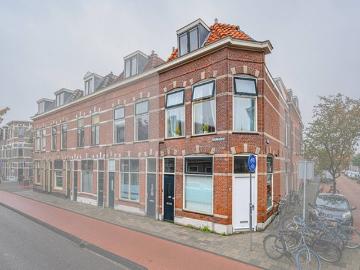 Studio Apartment Surface Area: 10m2 Unfurnished Available from: 2020 10 01
