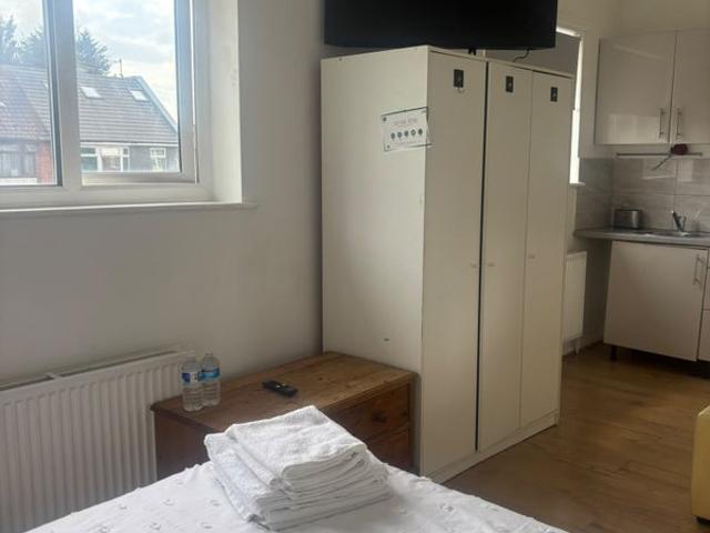 Studio Apartment to Rent – |HA9 6Rp|