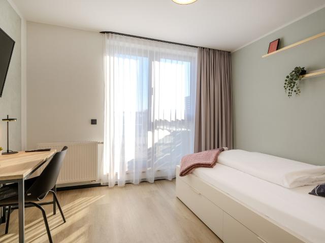 Studio apartment with a private balcony in a coliving close to Prenzlauer Berg