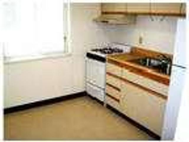 Studio apartment with all utilities paid