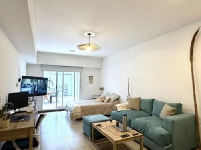 Studio apartment with Patio Amenities Professional Apt 69 m² Palermo