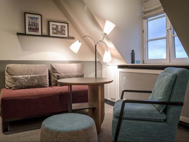 STUDIO APARTMENTS