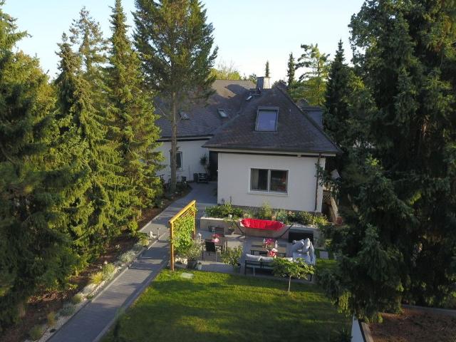 Studio App. Villa Vogelsgesang Cozy suite light flooding, Mainz Amsterdam Apartments for Rent