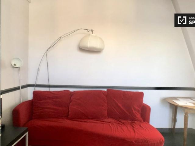Studio appartement à louer à Paris 16