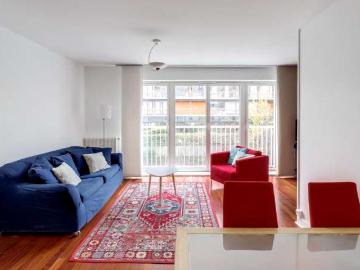 Studio à louer à Rue du Commerce Paris - Cuisine équipée