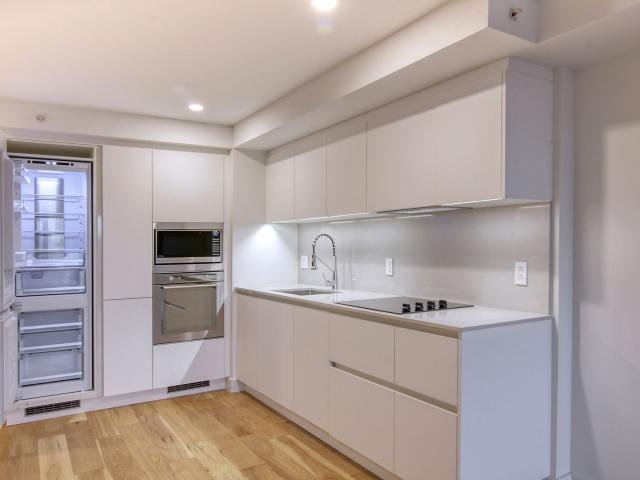 studio at 3460 Peel Street Downtown McGill Montreal H3A 2M1