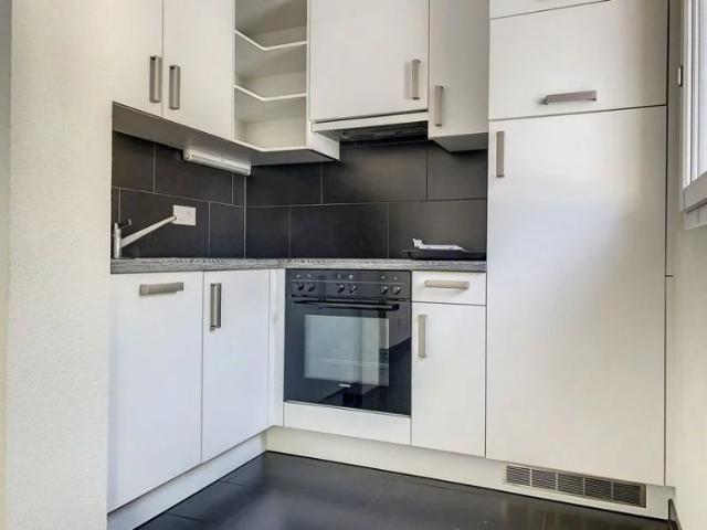 Studio au 3ème étage dans le charmant village de Fully Comptoir Immobilier