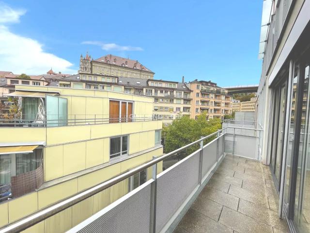 Studio au 4ème étage très spacieux