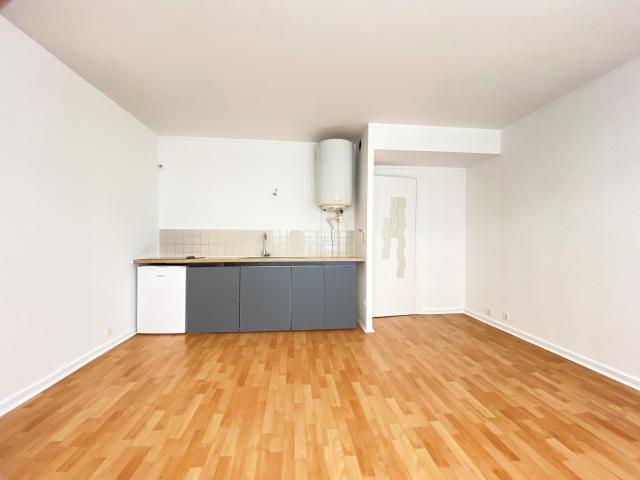 Studio au calme dans immeuble moderne Rue Alexandre Dumas