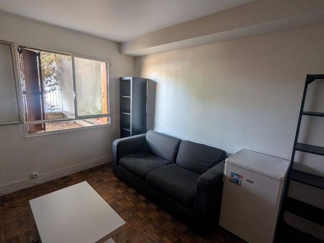 Studio au centre ville de Meudon
