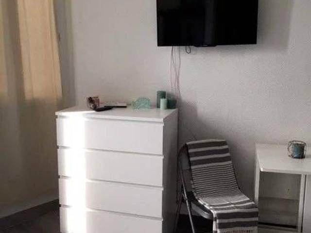 Studio au dernier étage avec vue