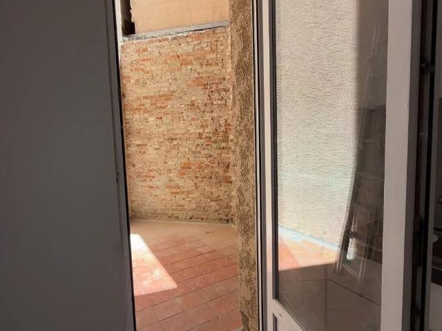STUDIO AVEC TERRASSE