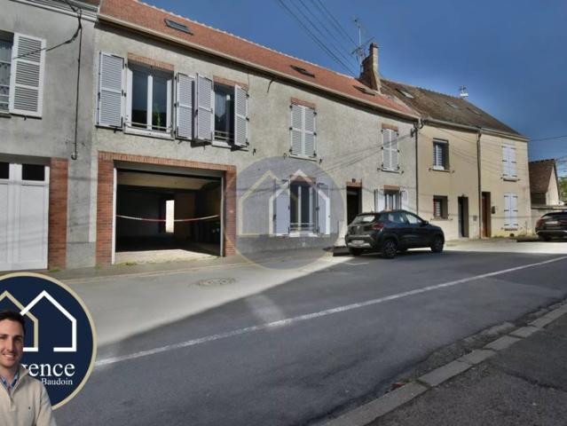 STUDIO AVEC TERRASSE – INVESTISSEMENT LOCATIF ATTRACTIF AU CŒUR D’AUNEAU BLEURY SAINT SYMPHORIEN