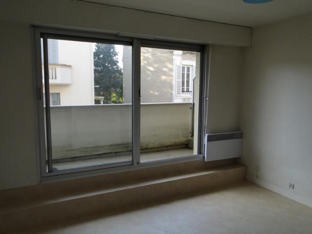 Studio avec balcon en centre ville