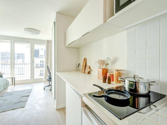 Studio avec balcon Paris Montparnasse