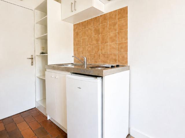 Studio de 13.75 m² à Clermont proche gare