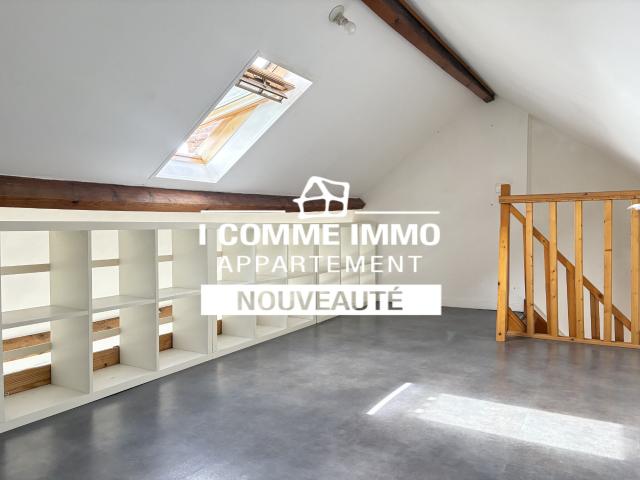 Studio avec mezzanine à Bully les Mines