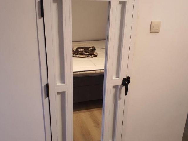 Studio avec sdb privée et cuisine pour 2 studio