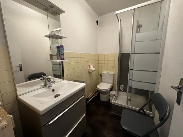STUDIO BOURGES 1 pièce s 22 m2