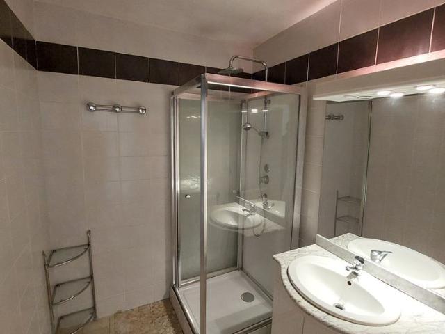 STUDIO + BALCON 33m2 QUARTIER KENNEDY