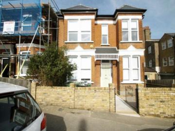 studio bed flat / apartment st. julians farm road london se27 truepenny's