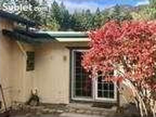 Studio Bedroom In Carson Carson City