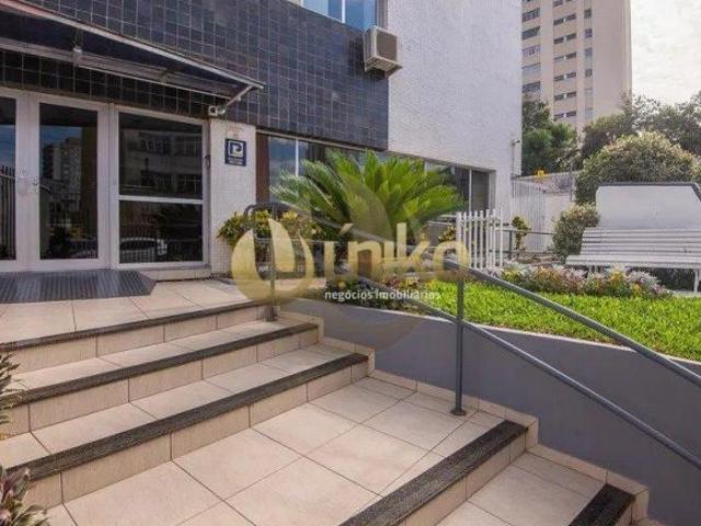 Studio bem localizado e mobiliado no Centro Cívico