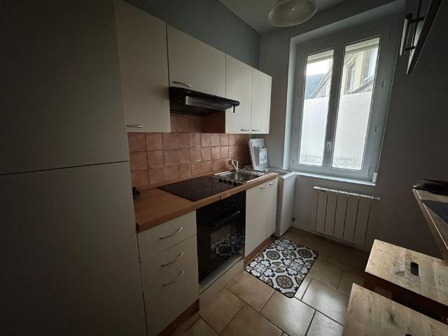 Studio bis meublÃ© Centre ville de Neuilly en Thelle 25.56mÂ², Neuilly en thelle