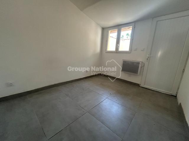 Studio bis de 25 m² avec cour privative