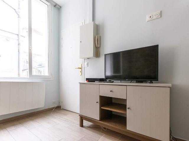 Studio dans le 6ème arrondissement de Paris, 75006: 25 m² — #4411