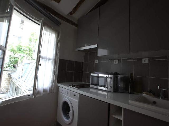 Studio dans le 6ème arrondissement de Paris, 75006: 23 m² — #3095