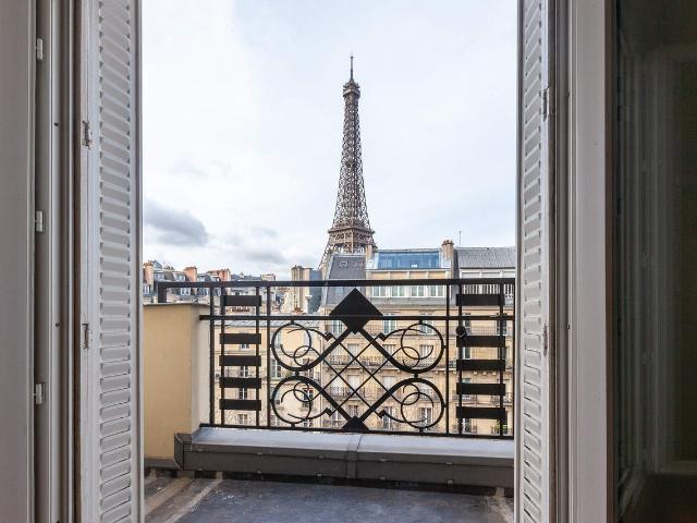 Studio dans le 7ème arrondissement de Paris, 75007: 35 m² — #4516