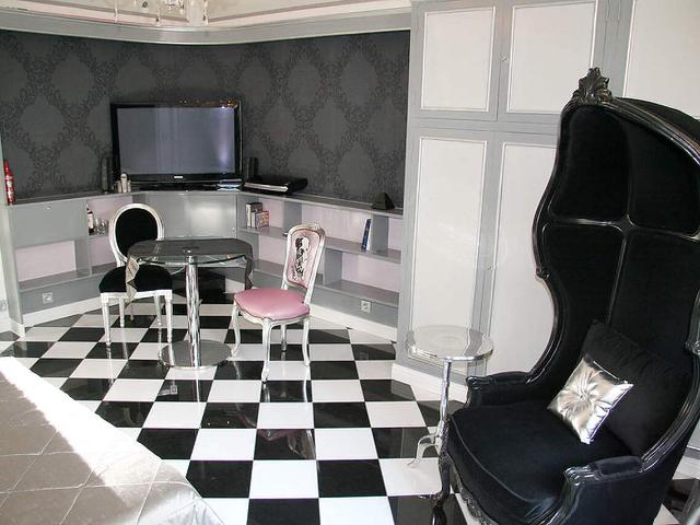 Studio dans le 8ème arrondissement de Paris, 75008: 40 m² — #100